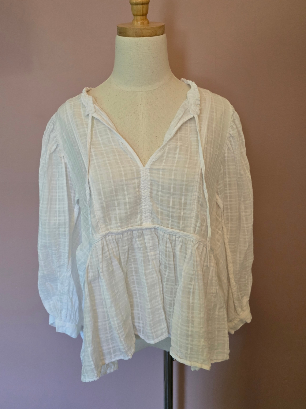 American Eagle Peasant Top